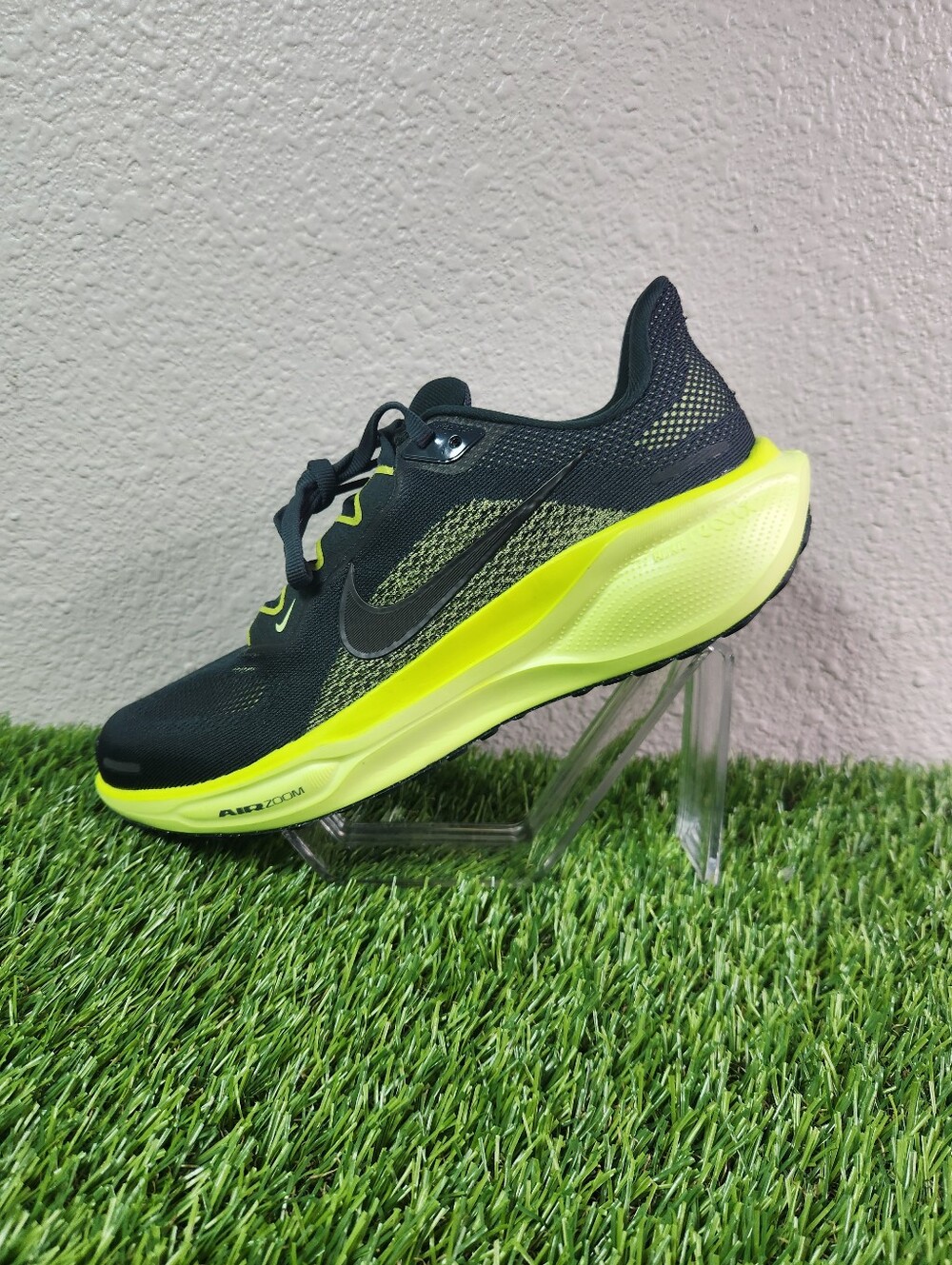 Nike Pegasus 41 Breathable Running Shoes Seaweed Green FD2723-302 - Women 9